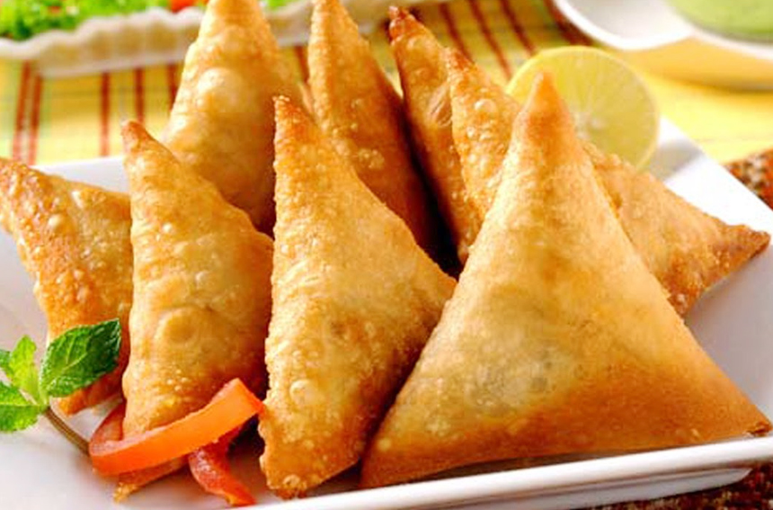 mini-onion-samosa